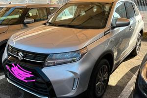 Suzuki Vitara hybrid all grip 4x4