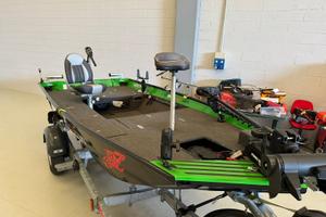 Barca pesca allumino bass boat