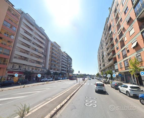 Stanza singola tiburtina con balcone