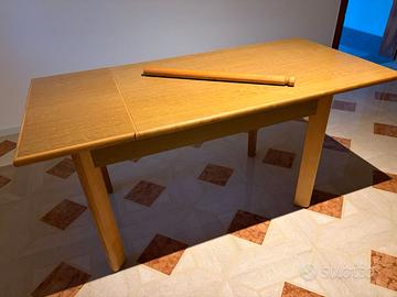 tavolo da pranzo allungabile in legno