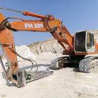 Escavatore cingolato Fiat Hitachi 220 (RICAMBI)