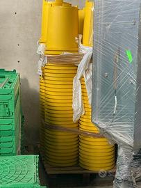 Lotto bidoni/fusti in plastica per raccolta – Vari