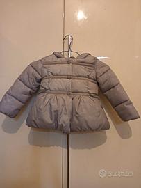 Giacca invernale con cappuccio 