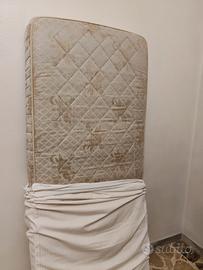 Materasso singolo a molle