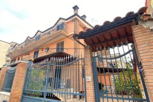 Villa a schiera in Via Bugnano Rif.G1586