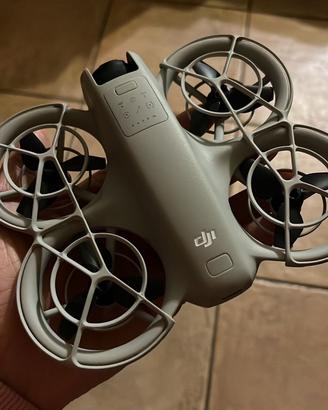 drone Dji neo