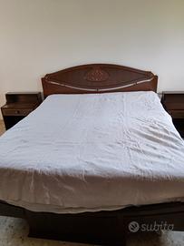 camera matrimoniale e mobili vari