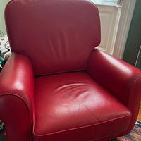 Poltrona in pelle rossa