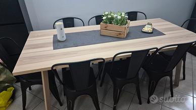 Tavolo + 8 sedie stile moderno/industriale 