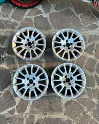 Cerchi 16 fiat bravo