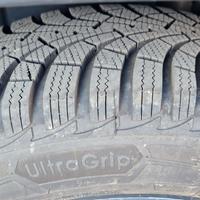 Gomme  invernali GOODYEAR Ultragrip 205/60 R16 92H