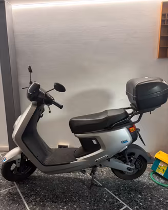 MOTORINO ELETTRICO 50 NIU Modello MQI+SPORT