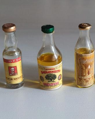 MIGNON-Lotto Imitazione Liquore Strega Alberti BN