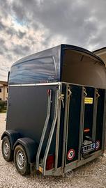 Trailer 2 cavalli
