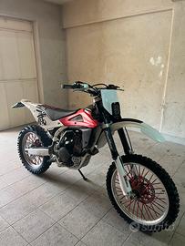 Husqvarna TE 250 4t 2009
