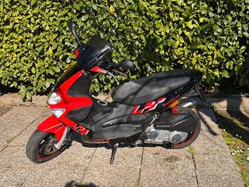 Gilera Runner 200 VXR + Tucano Urbano