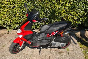 Gilera Runner 200 VXR + Tucano Urbano