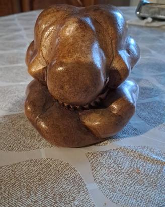 Yogi liberatore in legno massiccio