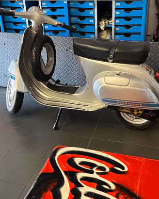 Vespa 125 primavera ET3