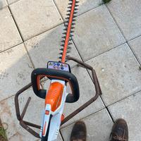Tagliasiepe a batteria stihl hsa 45