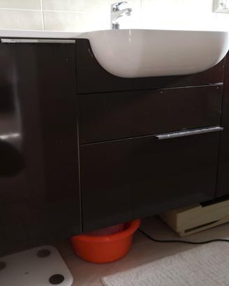 mobile bagno marrone Inda e specchio 