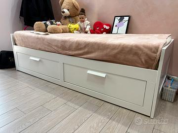 Divano letto  con materassi