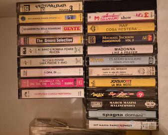Musicassette vari titoli/generi