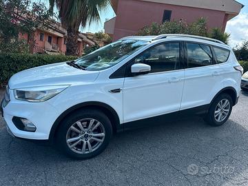 FORD KUGA 1.5 TDCI 120 CV LINE BUSINESS