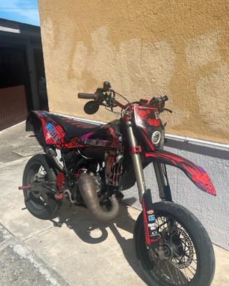 Husqvarna sm 125(144)del 2010