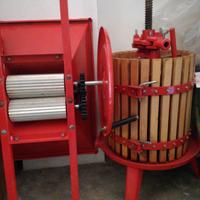 Torchio per vendemmia