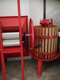 Torchio per vendemmia