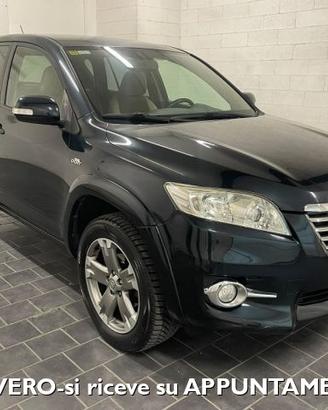 TOYOTA RAV 4 RAV4 2.2 D-Cat A/T 150 CV-NAVI-CAME