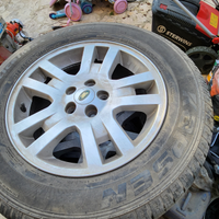 4 cerchi + gomme da 17 land rover