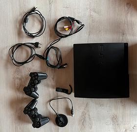 PS3 con accessori e giochi
