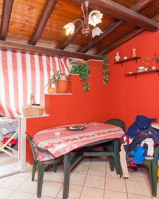 Rif.gl127- casa ind. paterno'