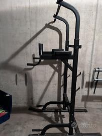 Rack per trazioni/addominali/tricipiti
