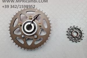 MOZZO POSTERIORE BENELLI TNT 899 2007 2008 TNT899