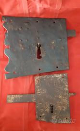 Serrature antiche in ferro battuto dell'800