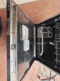 lavastoviglie Hotpoint Ariston 