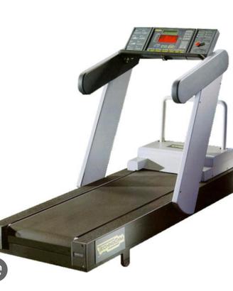 Tapis roulant tecnogym run race