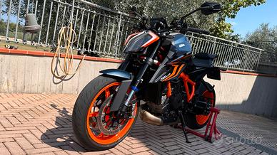 KTM 1290 R-Evo