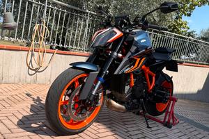 KTM 1290 R-Evo