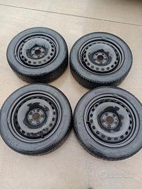 Cerchioni da 16' in ferro più gomme