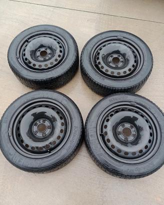 Cerchioni da 16' in ferro più gomme