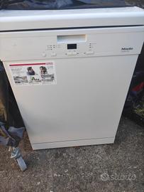 lavastoviglie Miele