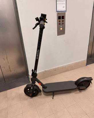 Monopattino elettrico Xiaomi ElectricScooter Elite