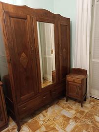 comodino guardaroba e testiera letto da una piazza