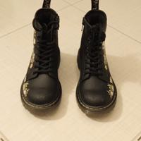 Scarpe stivaletti "DR MARTENS" bambina tg. 31.