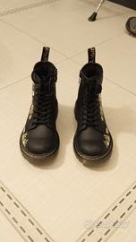 Scarpe stivaletti "DR MARTENS" bambina tg. 31.