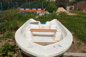 Barchetta in plastica Mt. 3,50